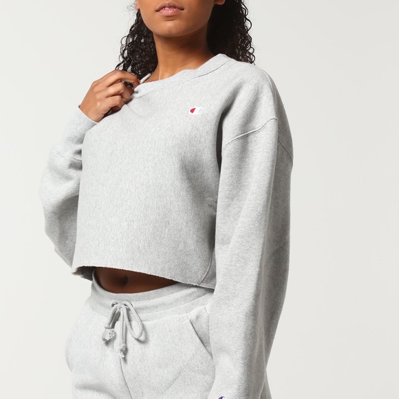 Champion Cropped Sweatshirt New - Picture 2 of 4